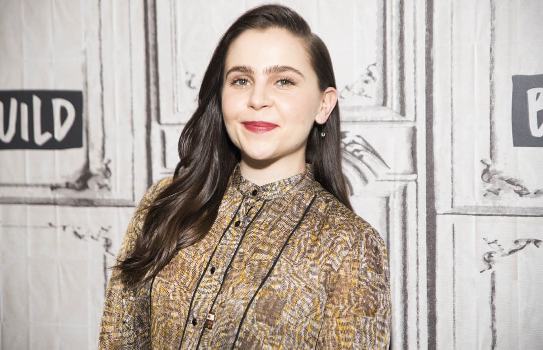 Mae Whitman pilot “Good Girls”