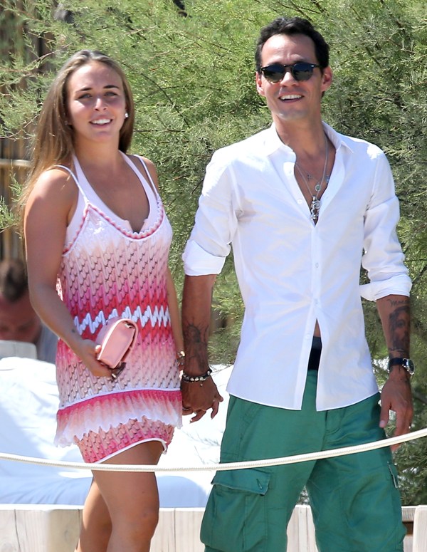 Marc Anthony & Chloe Green are back together