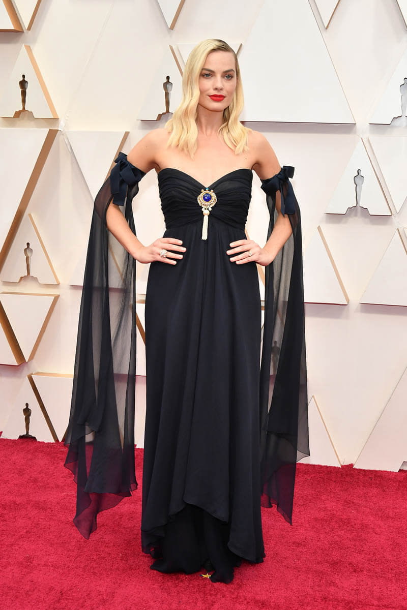 Margot Robbie: Oscars Worst Dressed (Lainey)