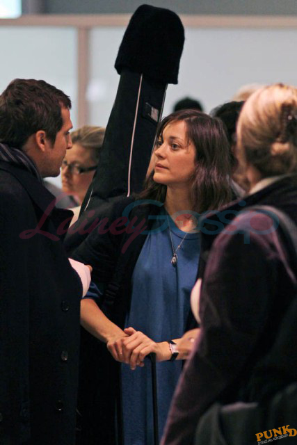 SHE’S IN THE SAME CITY!!