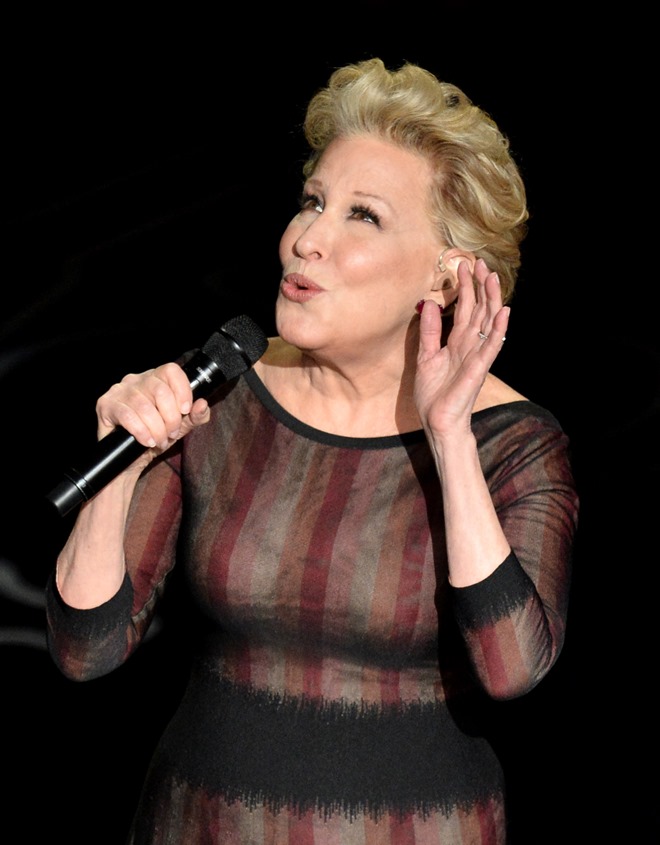 Bette Midler & Idina Menzel: Oscars Underwhelming Iconic Songs