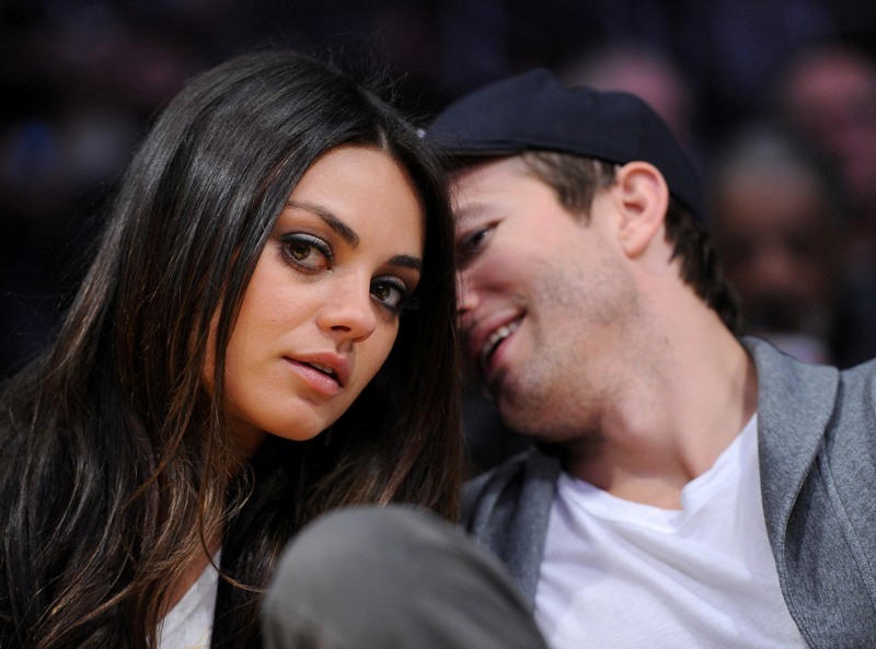 Mila & Ashton do the Beckhams