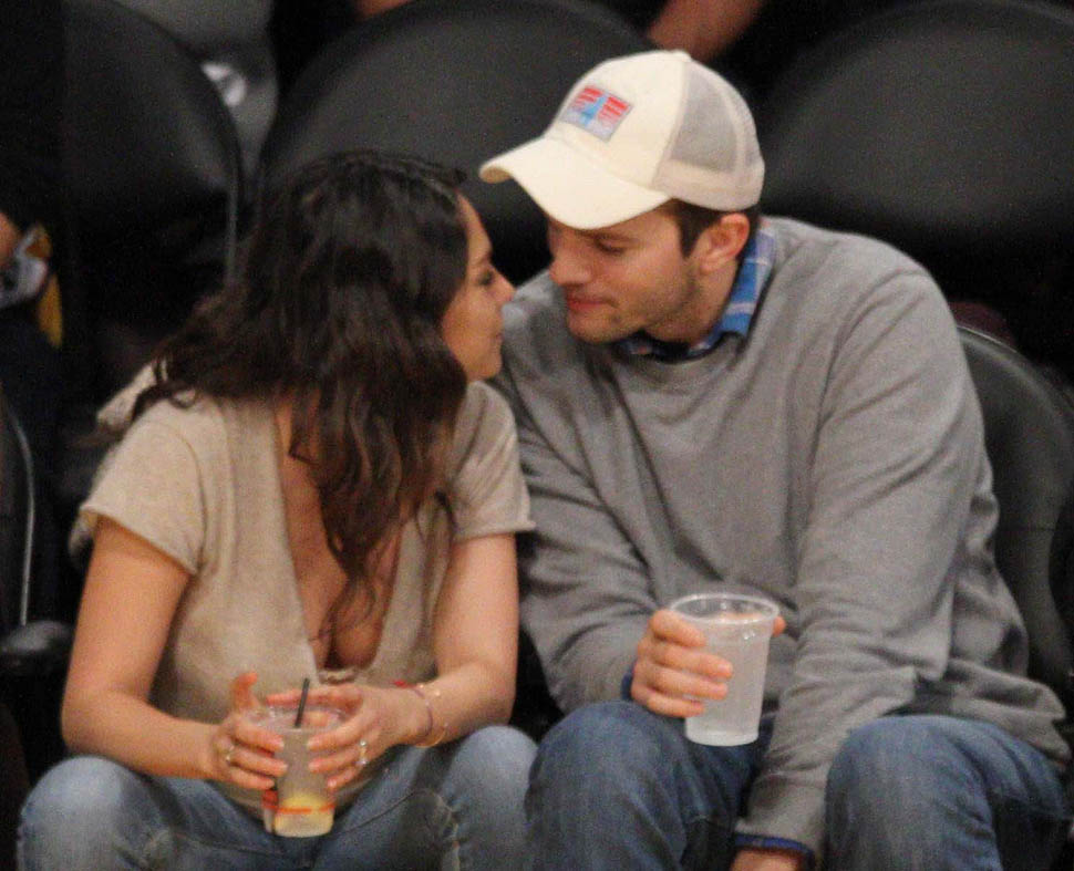 Mila adores Ashton courtside