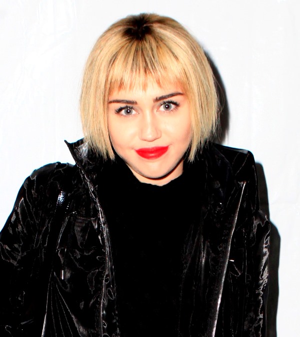 Miley bobbed