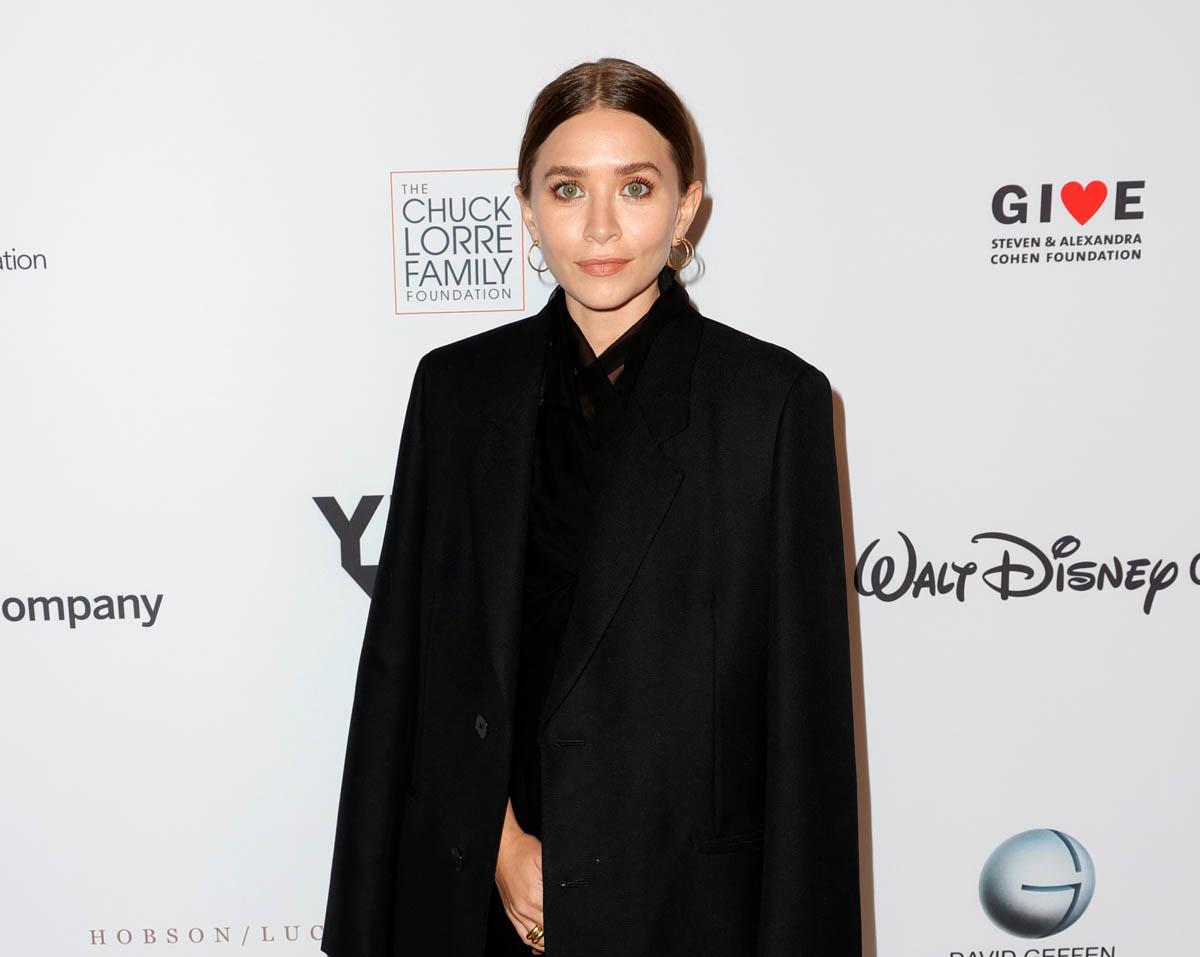 Celebrity Social Media, September 28, 2021