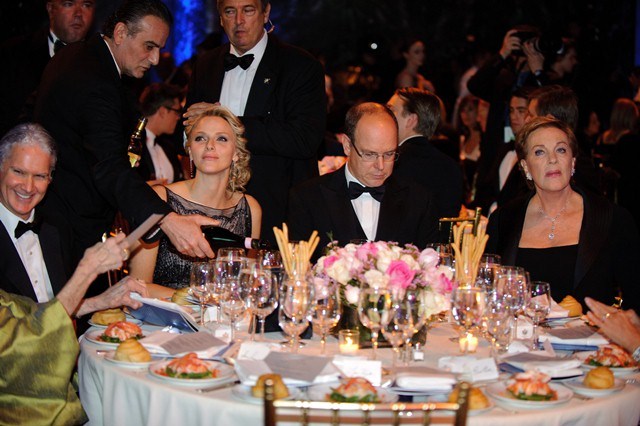 Serenity seeks asylum