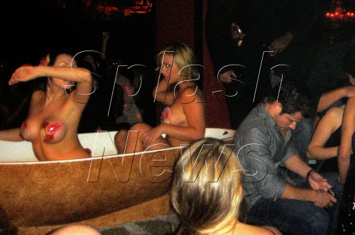 Nick Lachey: bored of Blondes & Breasts