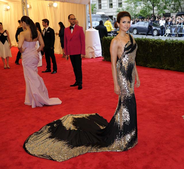 Met Gala skating pass: Nina Dobrev