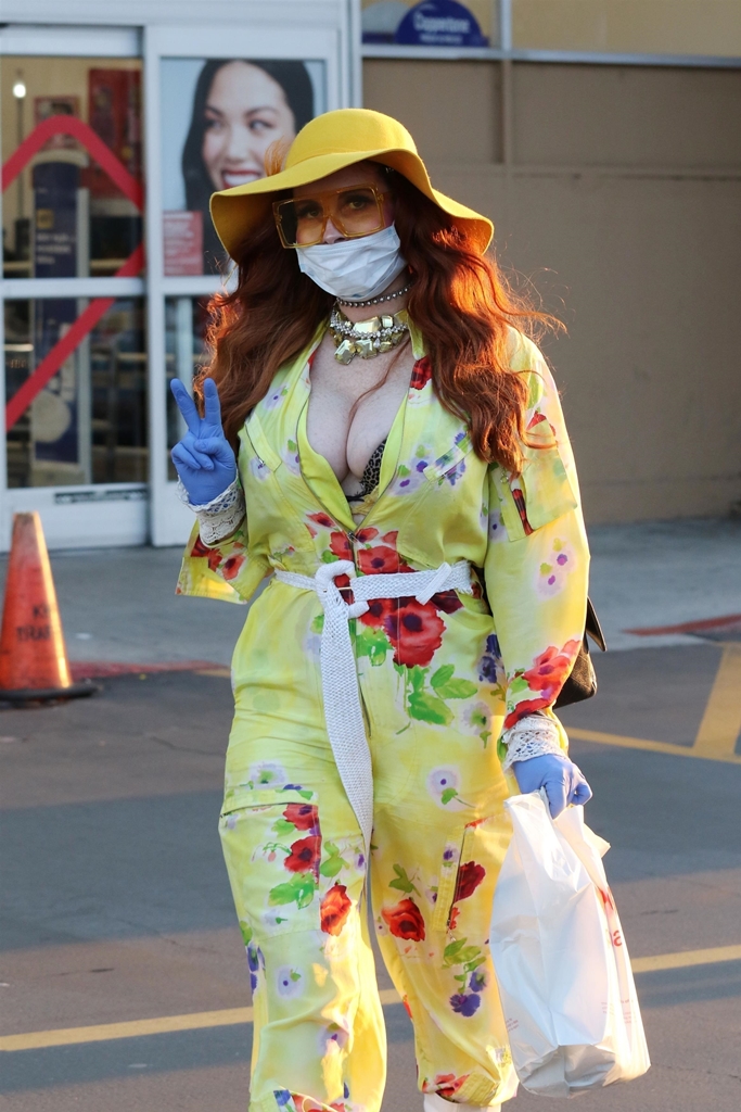 What's Your Drama: Angry Dick Pics