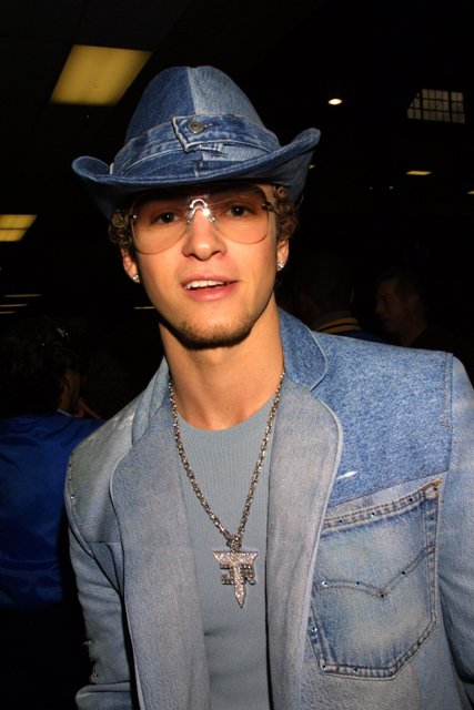 Blake Lively > Justin Timberlake