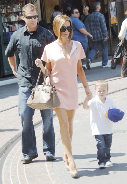 Posh Multitasks Too!