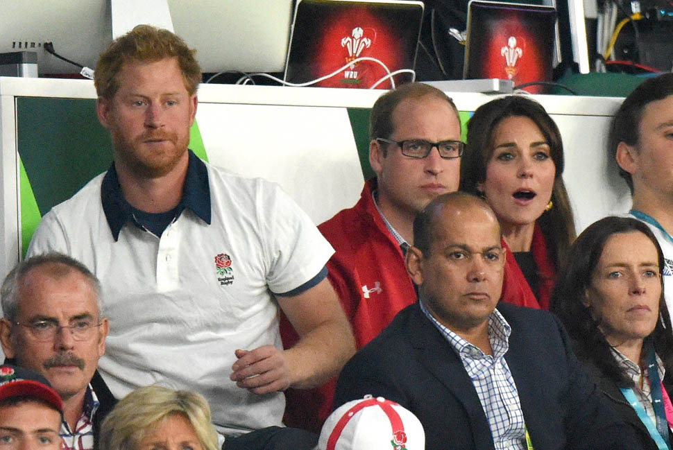 Will hugs Katy’s “gringe”