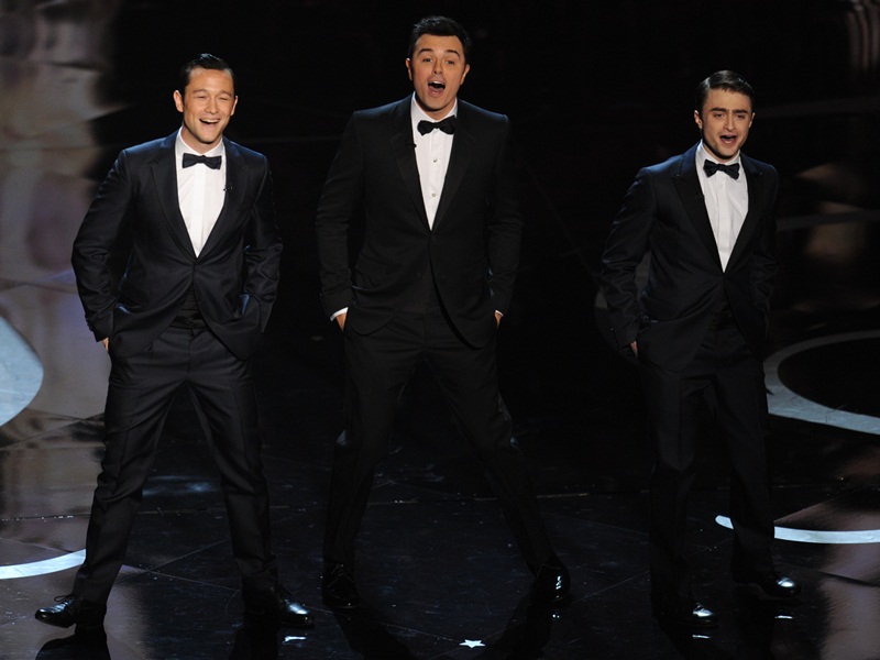 Best Oscar Sports: Daniel Radcliffe & Joseph Gordon-Levitt