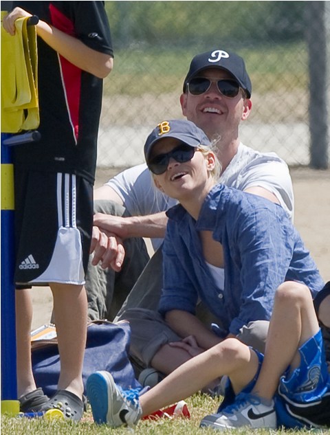 Reese is finally dating someone that makes sense