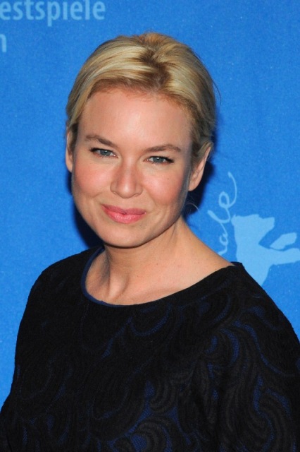 SnapFace PoseHard hits Berlin