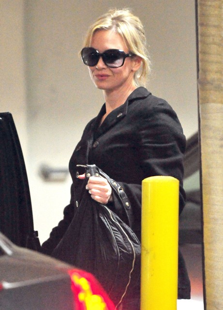 Keeping opposite coasts