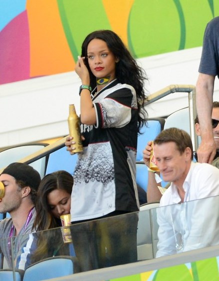 Rihanna touches the World Cup