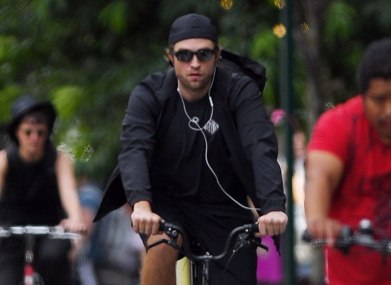 Robert Pattinson’s little bike