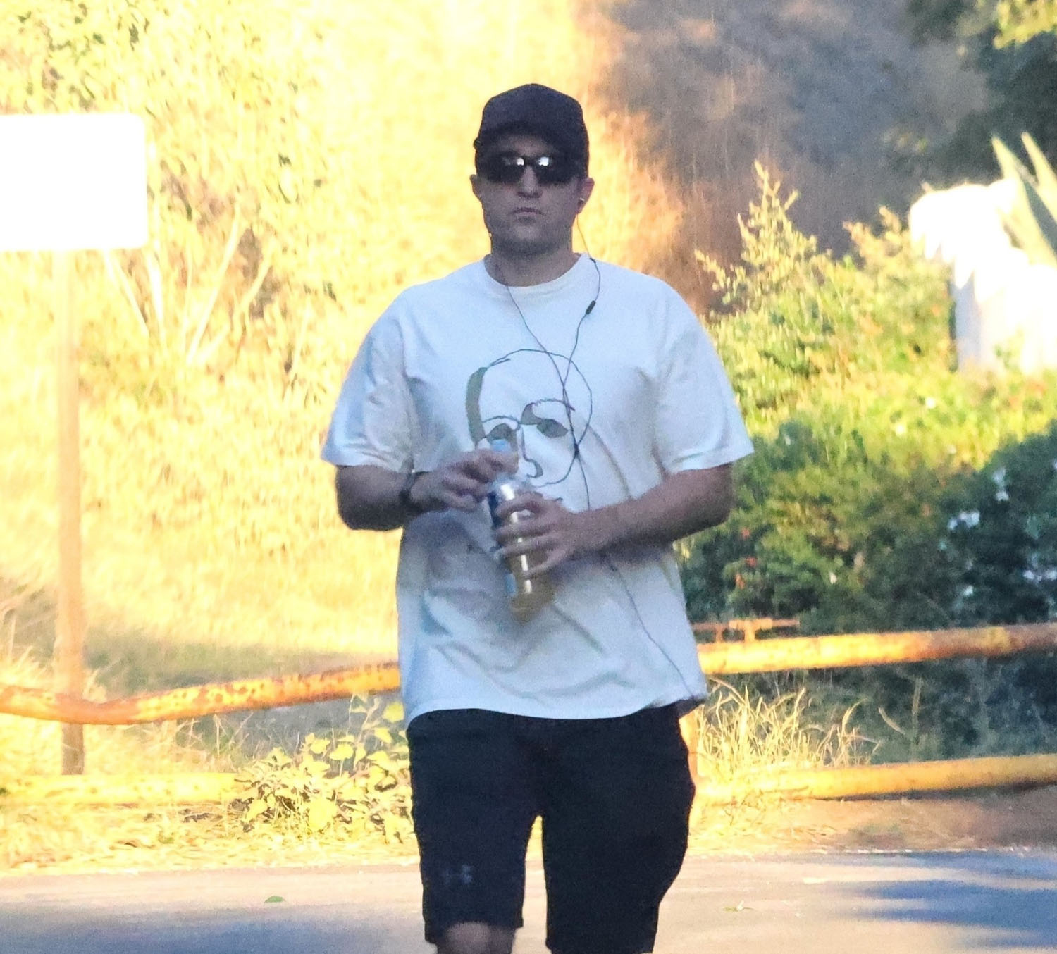 Suki Waterhouse confirms pregnancy