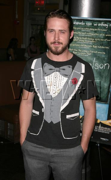 Rachel adorable in Vancouver