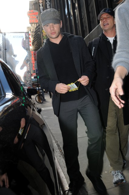 But For the CarbFace Douchebaggery…