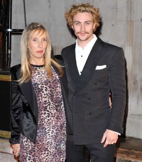 My Obsession has a Hero