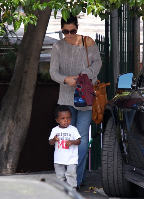 School run Sandy & Louis’s little friend