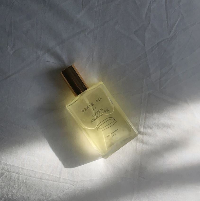 Sasha Finds: Earth Connection Oil