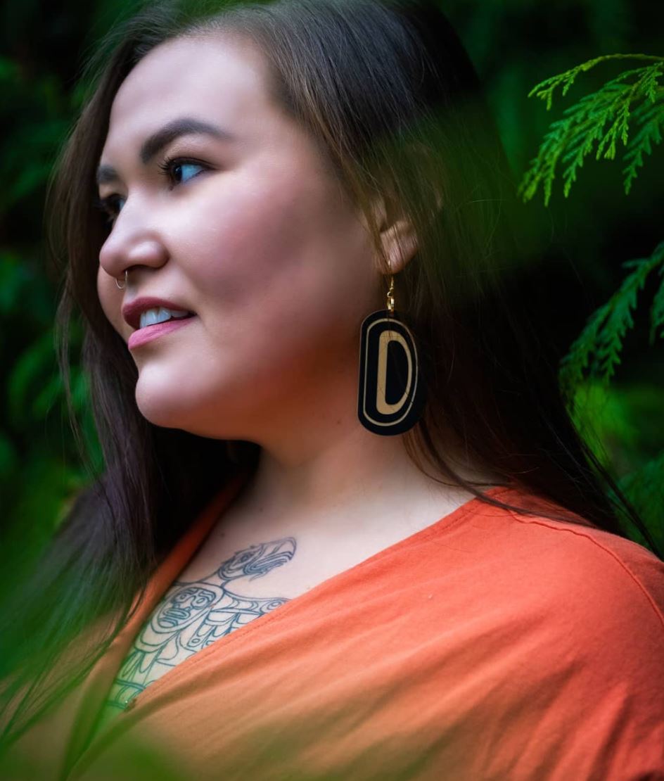 Sasha Finds: Copper Canoe Woman