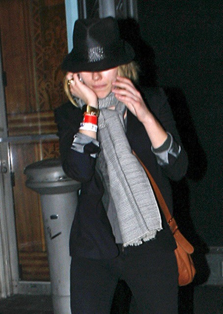 Scarlett is f-cking everyone