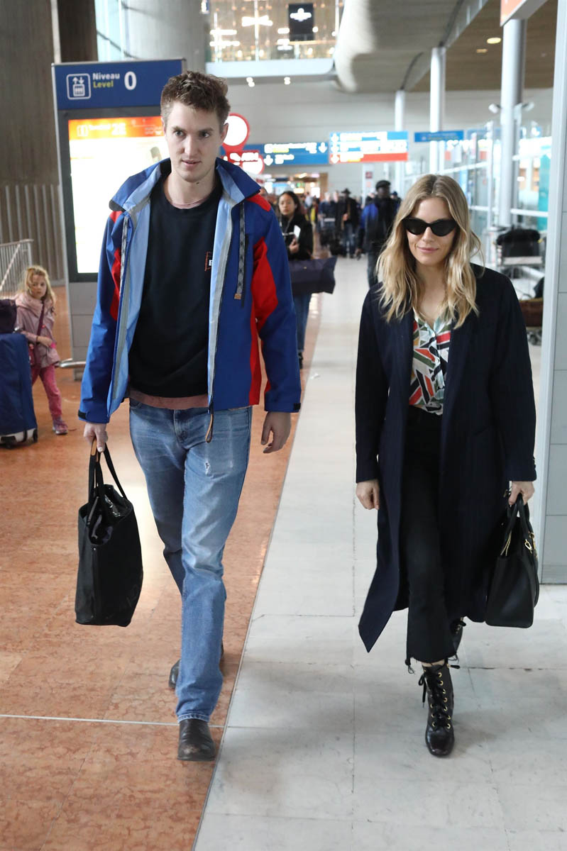 Sienna travels with her boyfriend