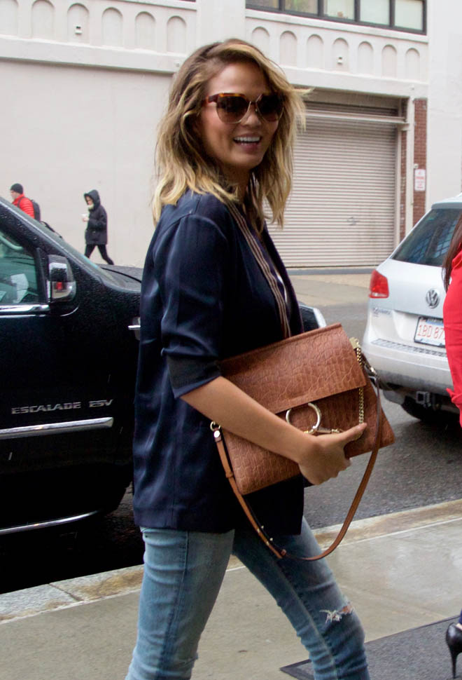 Smutty Social Media, Wednesday April 1, 2015