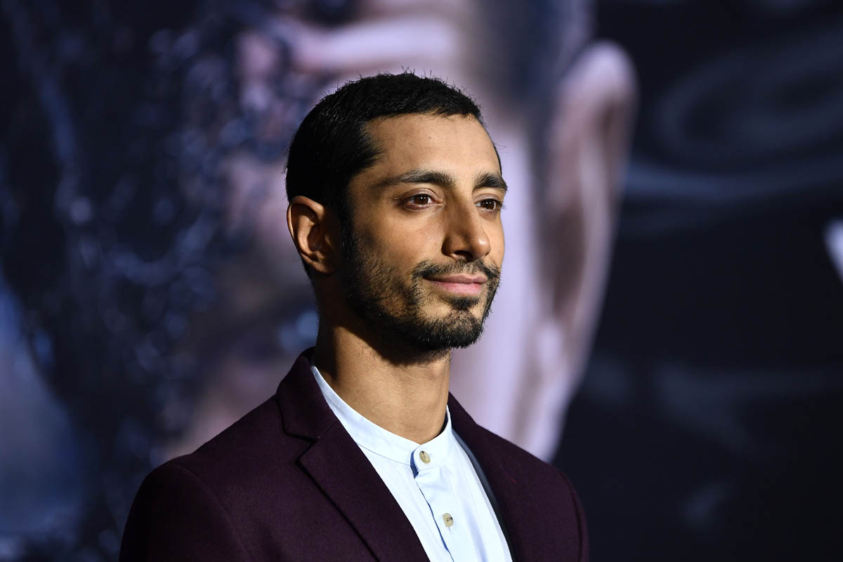 Smutty Social Media, October 5, 2018