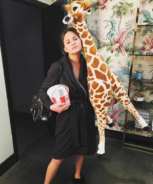 Smutty Social Media, March 13, 2017