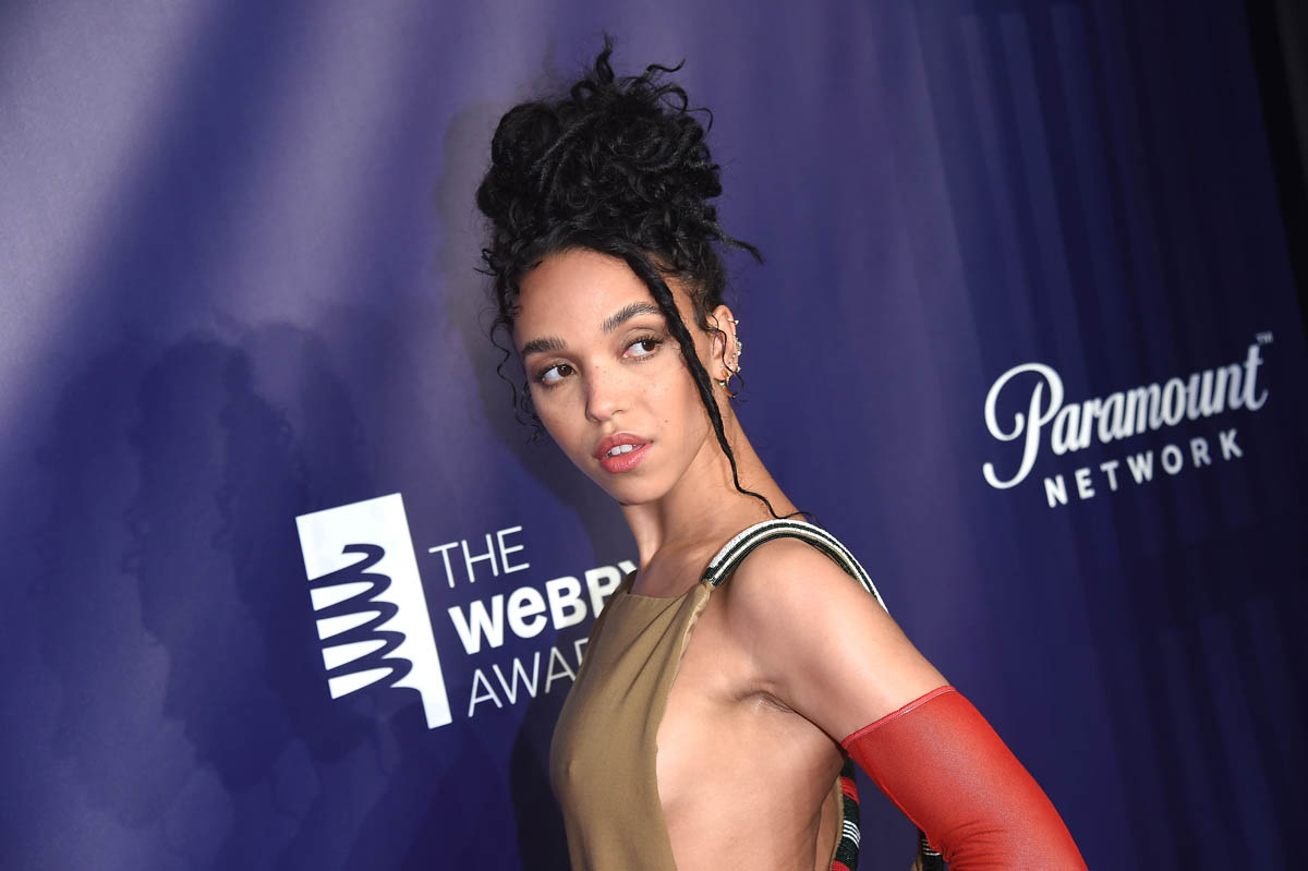 Smutty Social Media, May 15, 2018