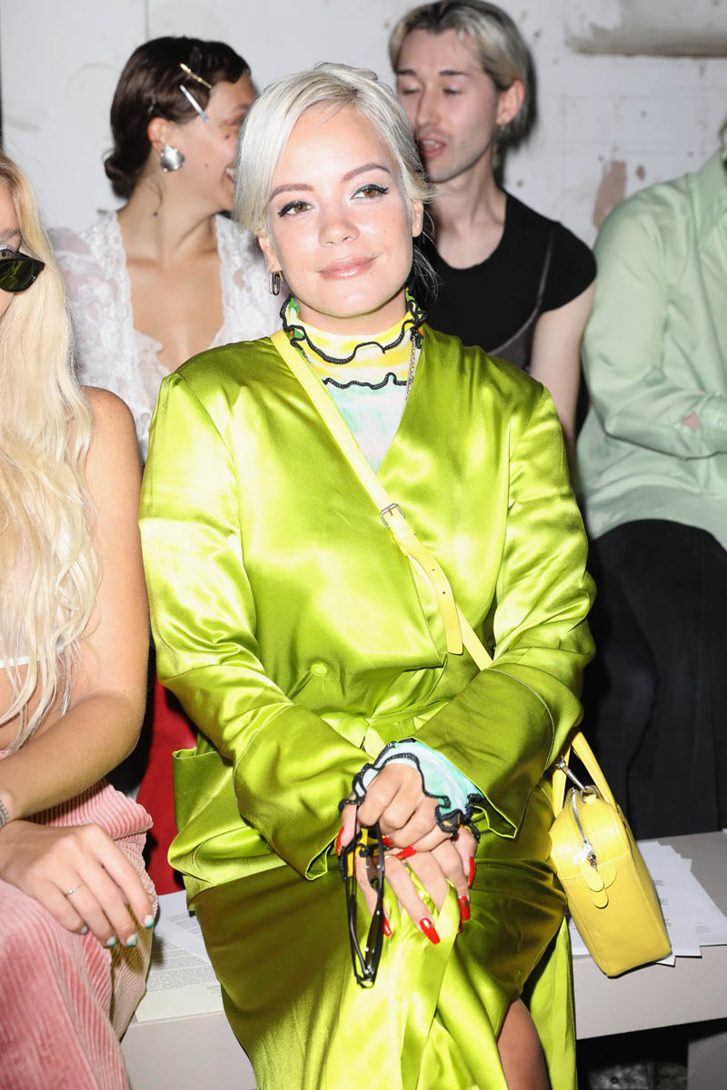 Smutty Social Media, September 17, 2018