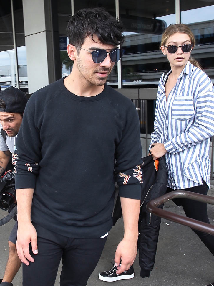 Smutty Social Media, Tuesday July 21, 2015