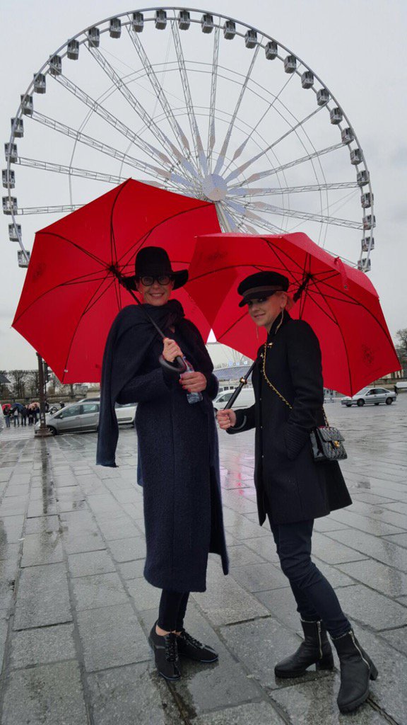 Smutty Social Media, March 30, 2016