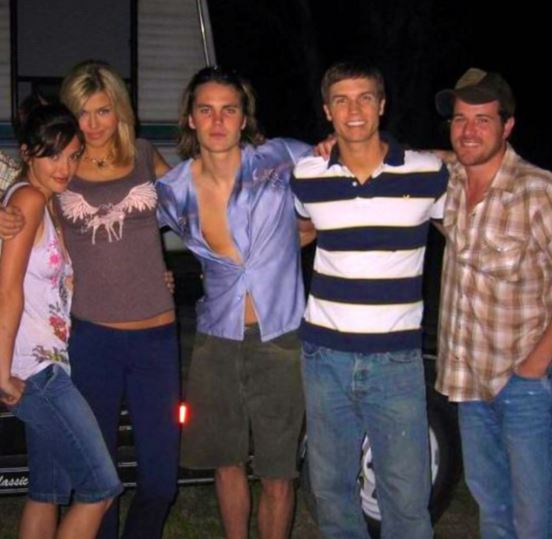 Smutty Social Media, December 18, 2015