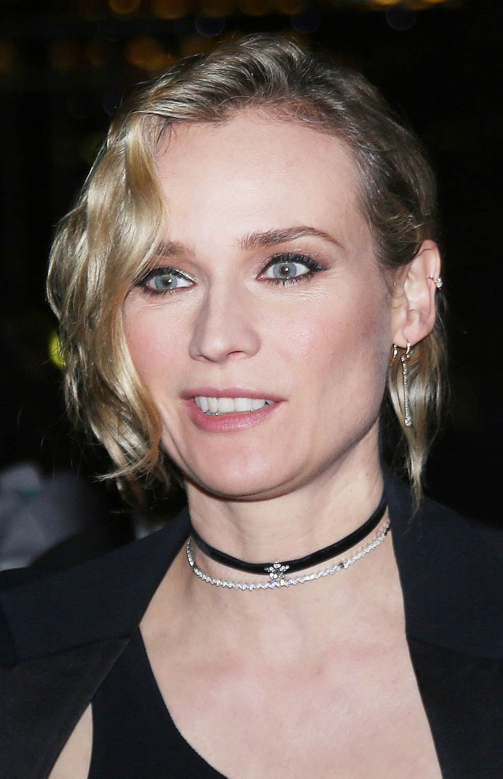 Smutty Social Media, October 25, 2017