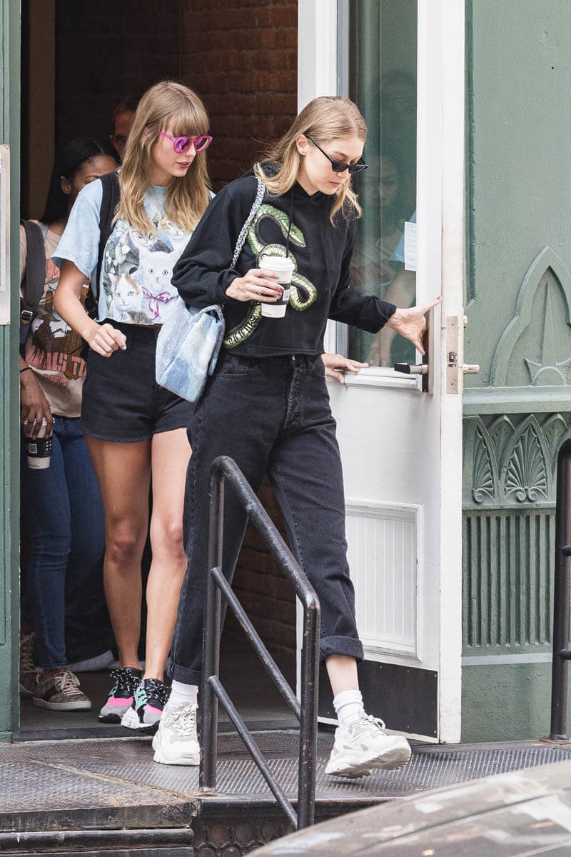 Taylor & Gigi together again