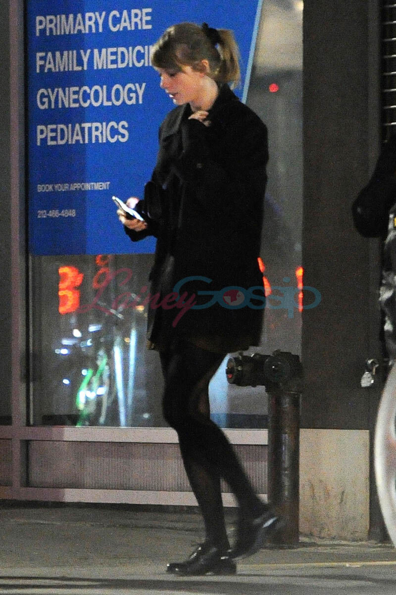 Taylor Swift in the studio