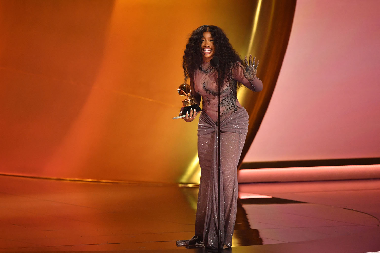Grammys: SZA takes 3 out of 9