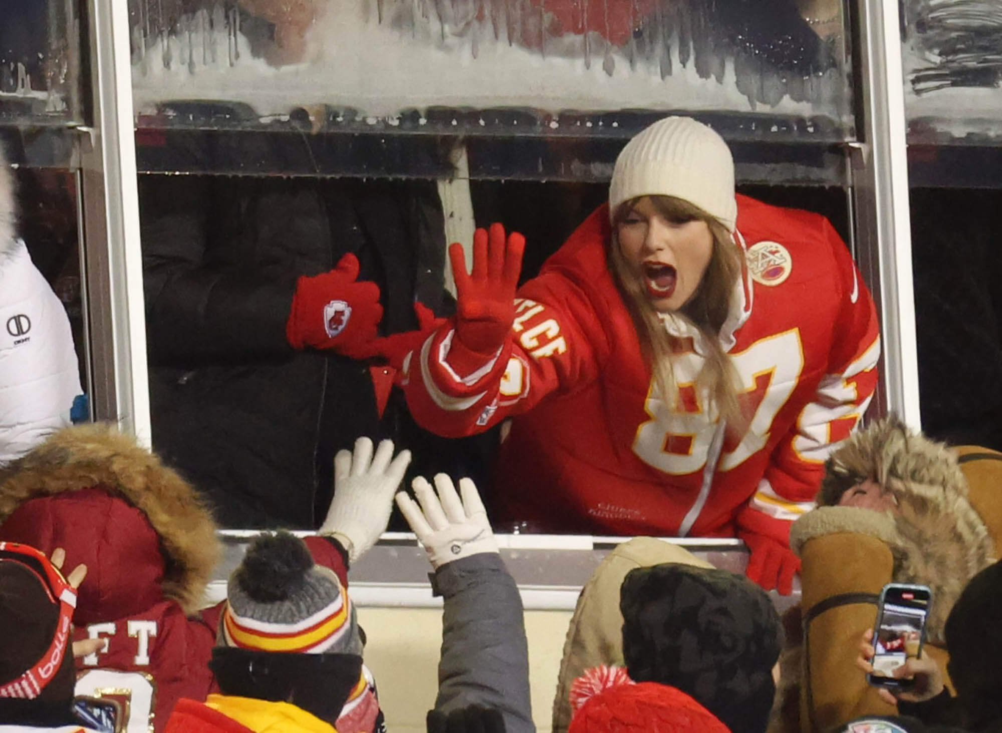 Taylor Swift’s Post-Season Fit