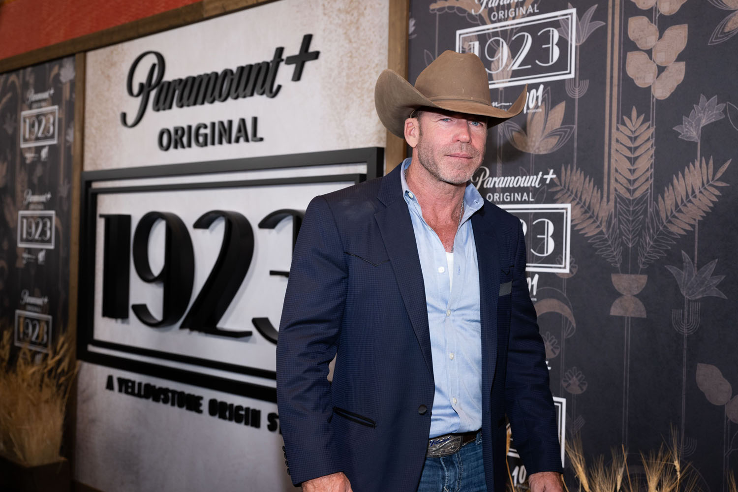 Taylor Sheridan flounced on David Ellison