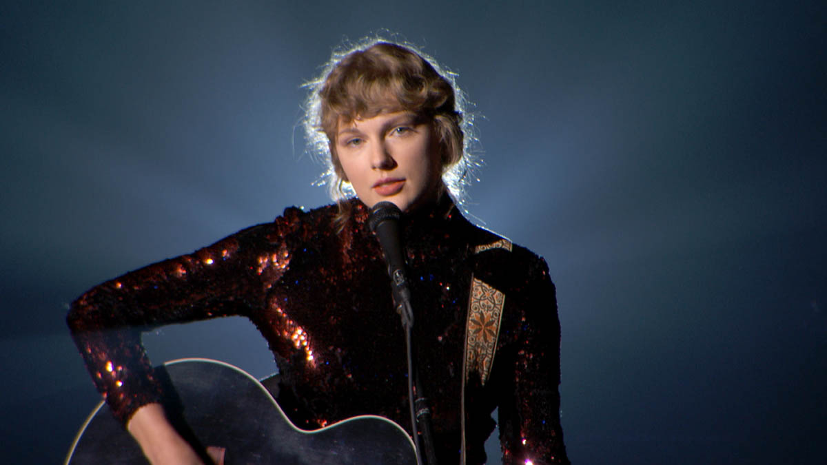 Taylor Swift: Hoping for an ACM Bump?