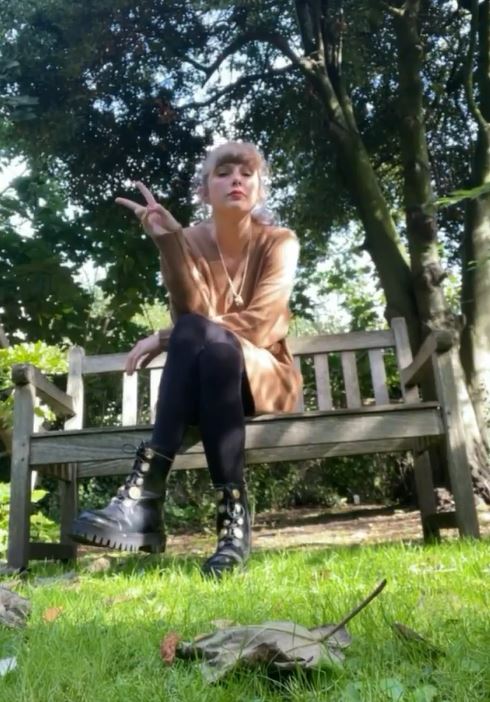 Celebrity Social Media, October 26, 2021