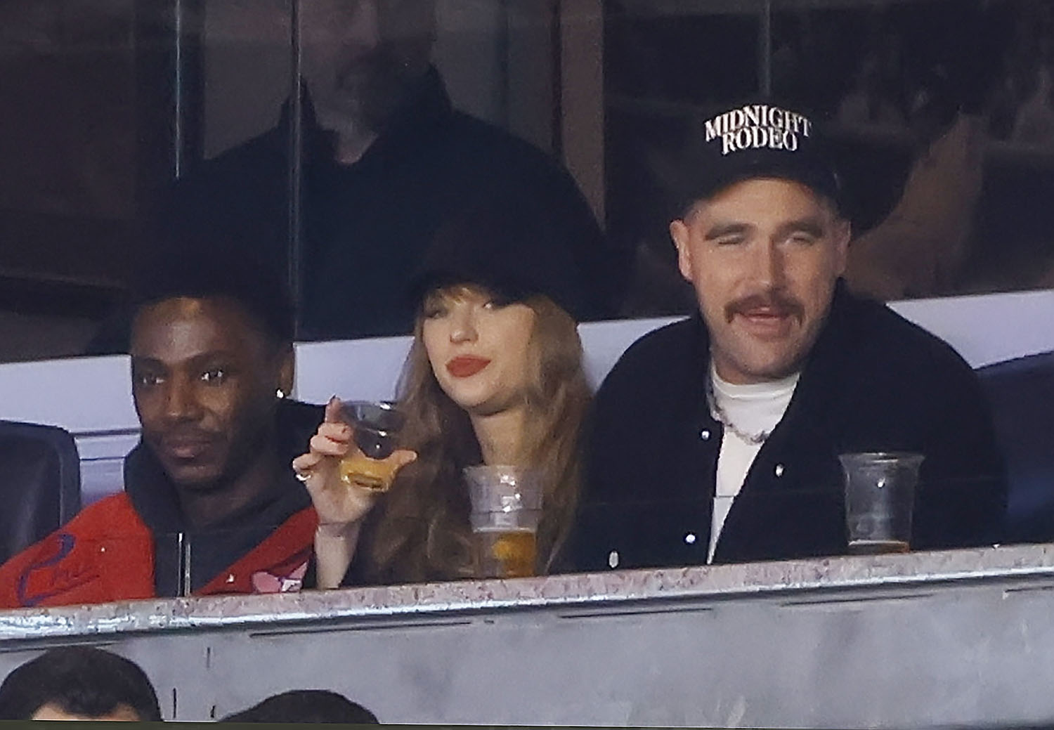 TNT in NYC: Dinner, Outfits, Baseball