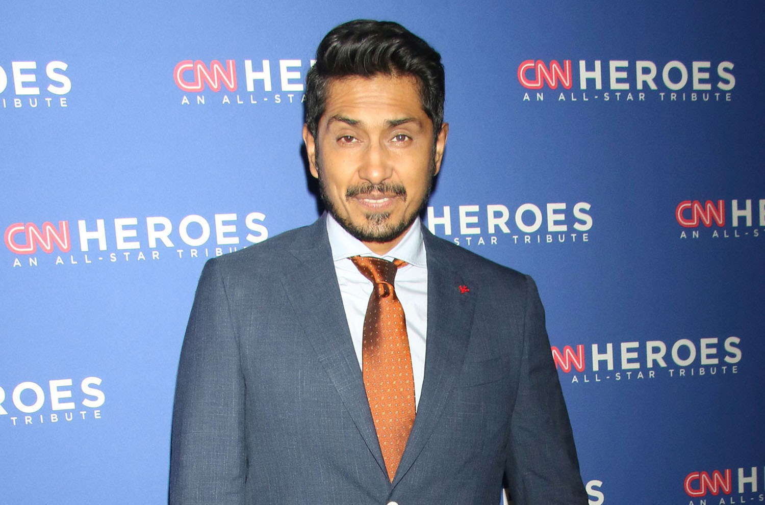 Tenoch Huerta responded