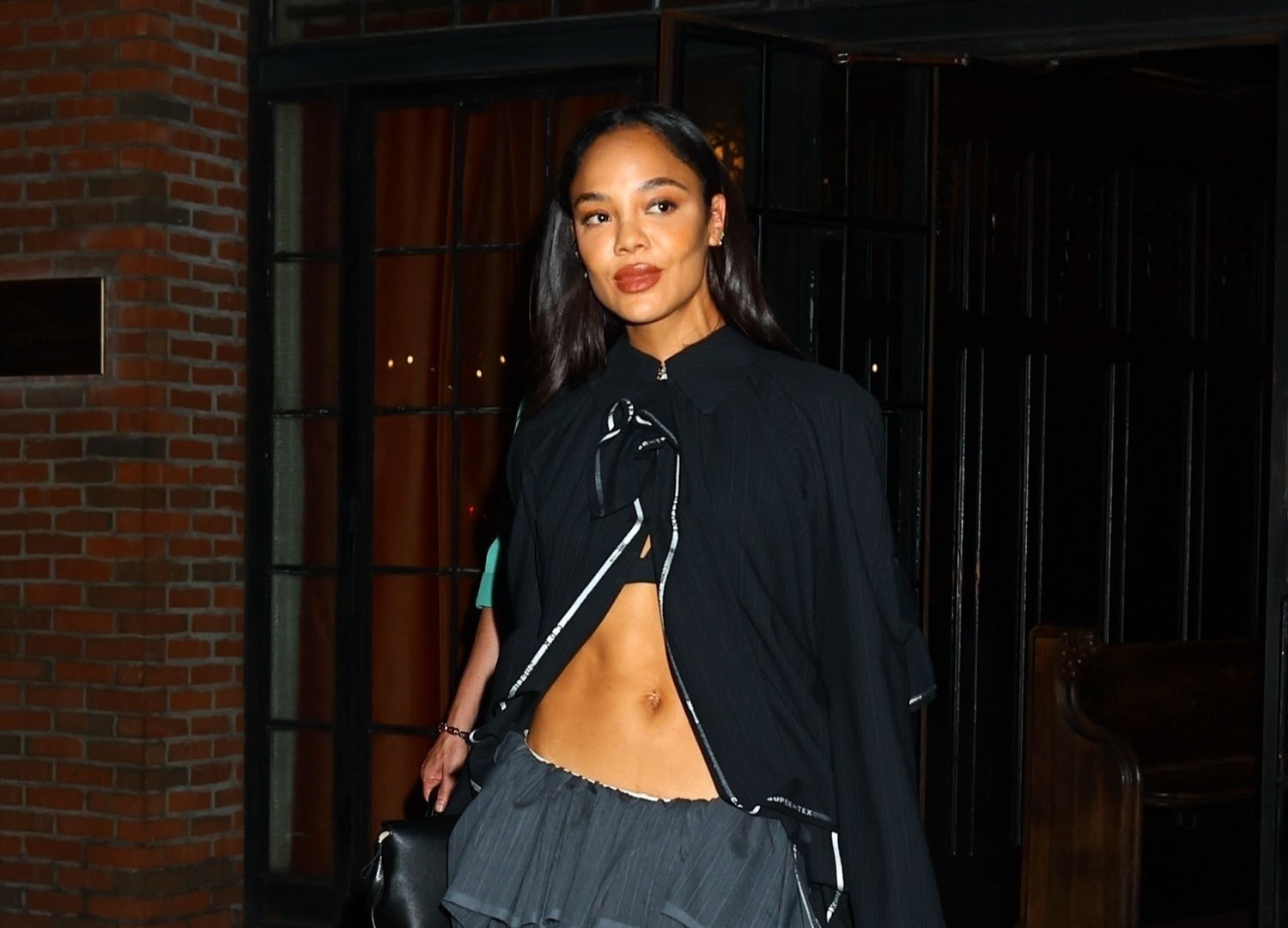Tessa Thompson’s pocket shoes